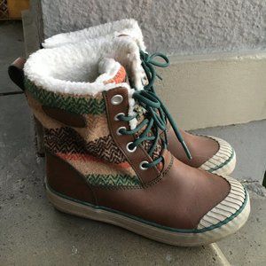 EUC Keen Snowboots, Women's 6.5